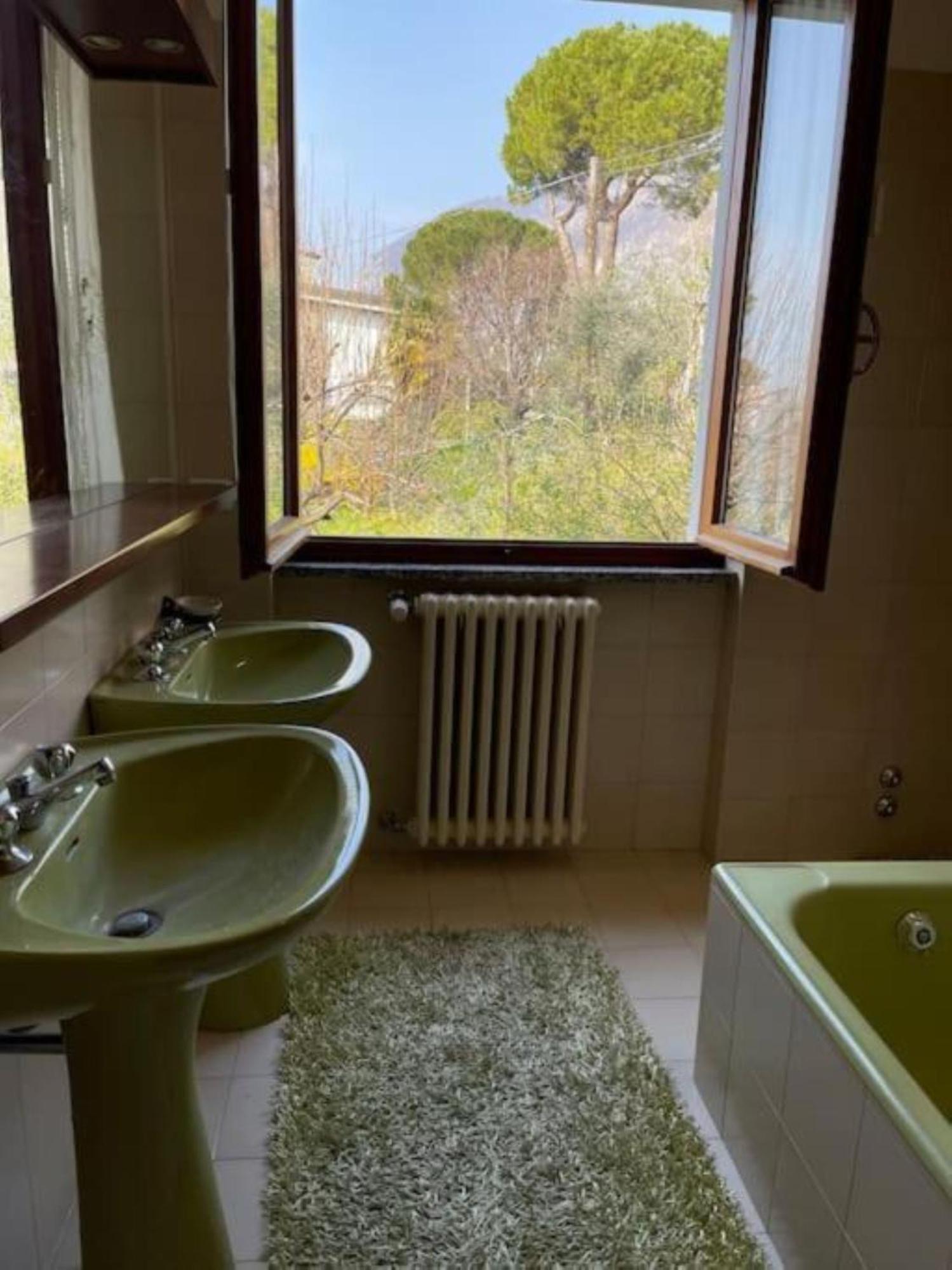 Villa Rosi Lierna Luaran gambar